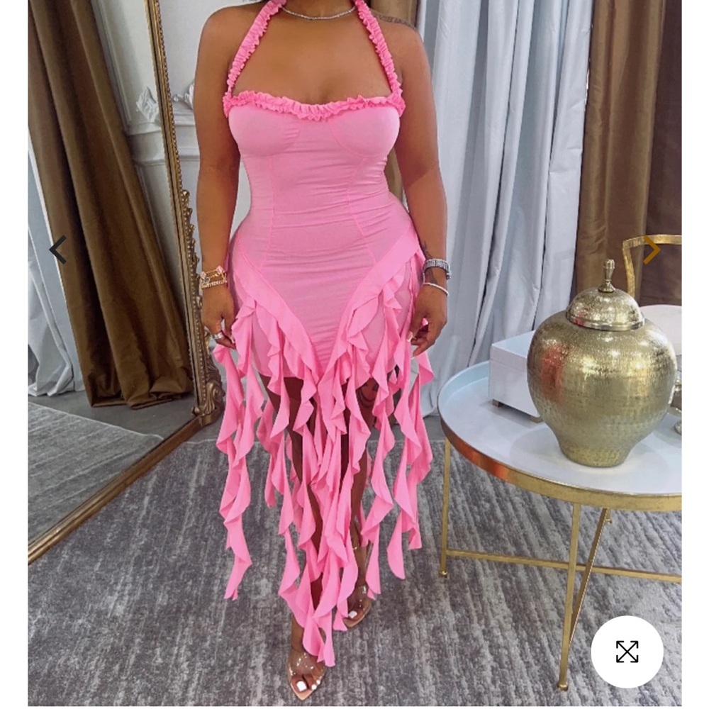Ordered dress brand new never wore